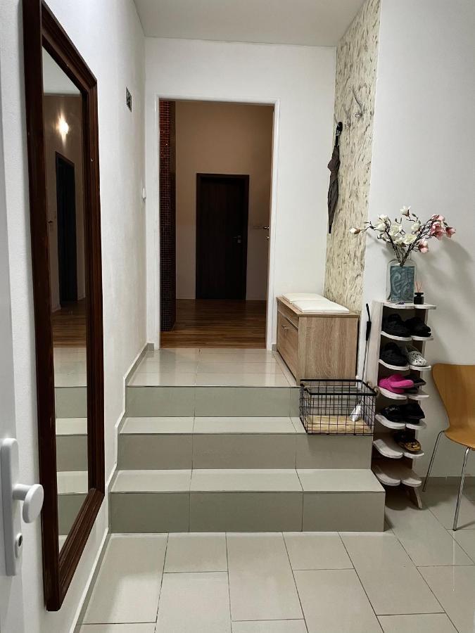 Apartman Az Pro 8 Osob Humpolec Exterior foto